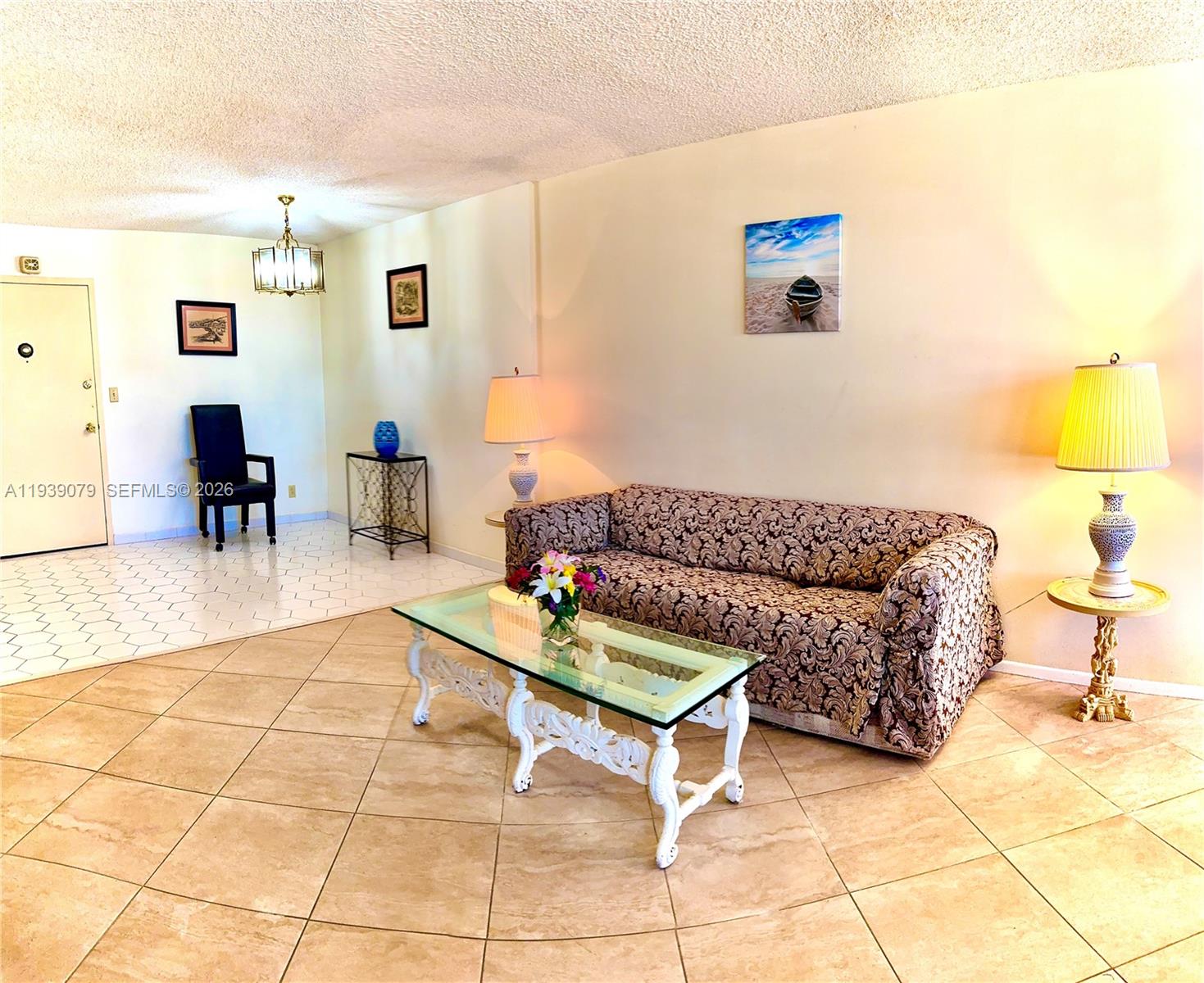 DESOTO PARK CONDO - Residential Lease