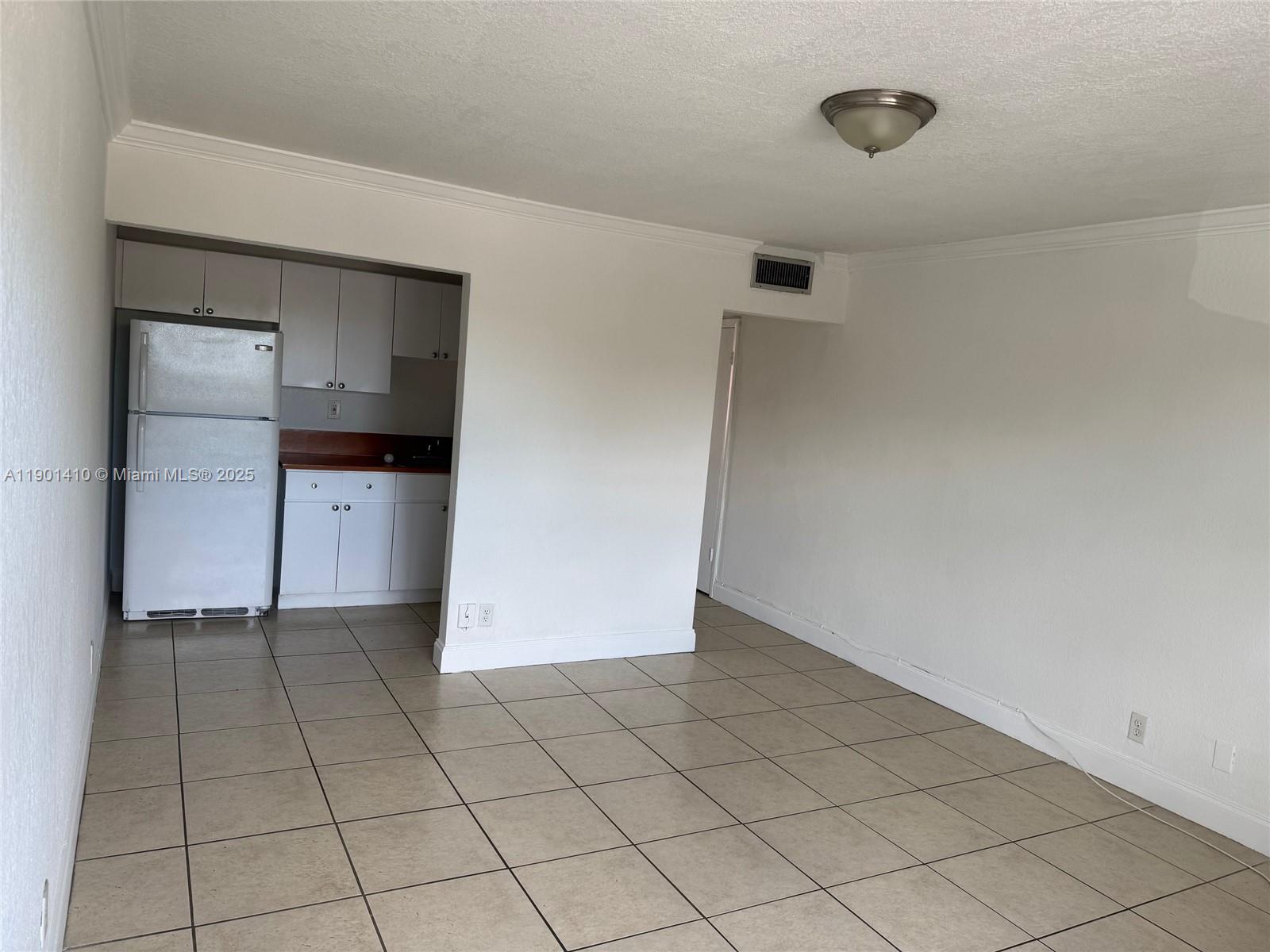 AGUA DULCE CONDO - Residential Lease