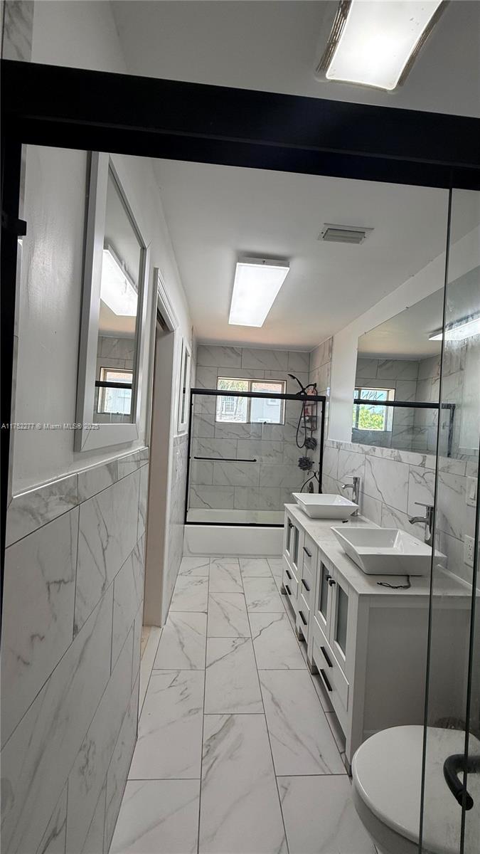 4465 SW 38th Ter