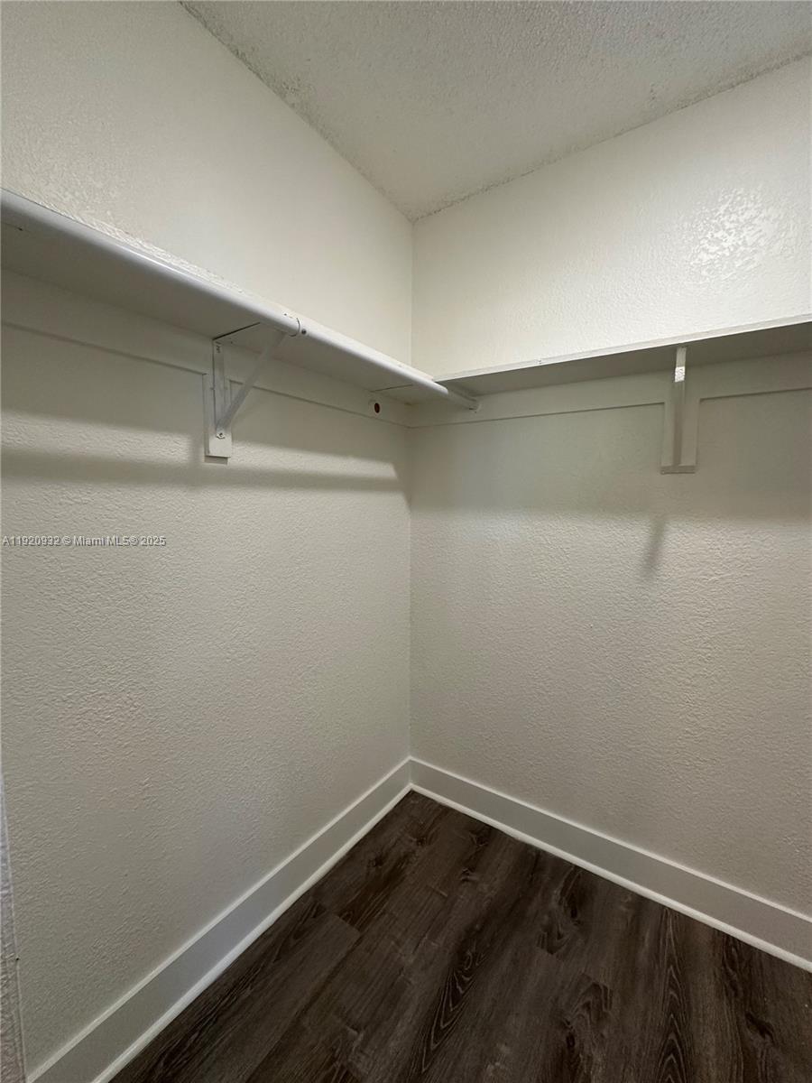 TOWN OF HALLANDALE B-13 - Residential Lease