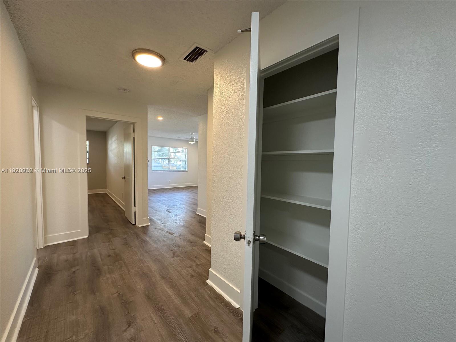 TOWN OF HALLANDALE B-13 - Residential Lease