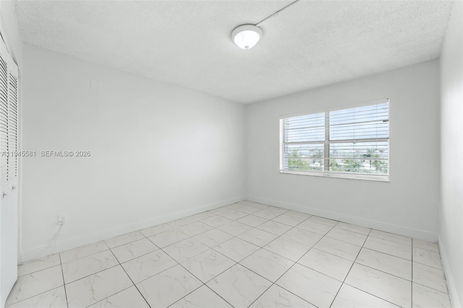 MONTECARLO CONDO - Residential