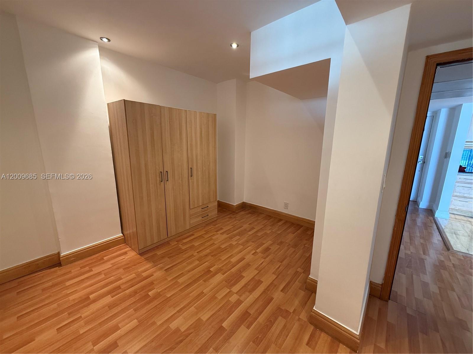 OCEANVIEW BUILDING B COND - Residential