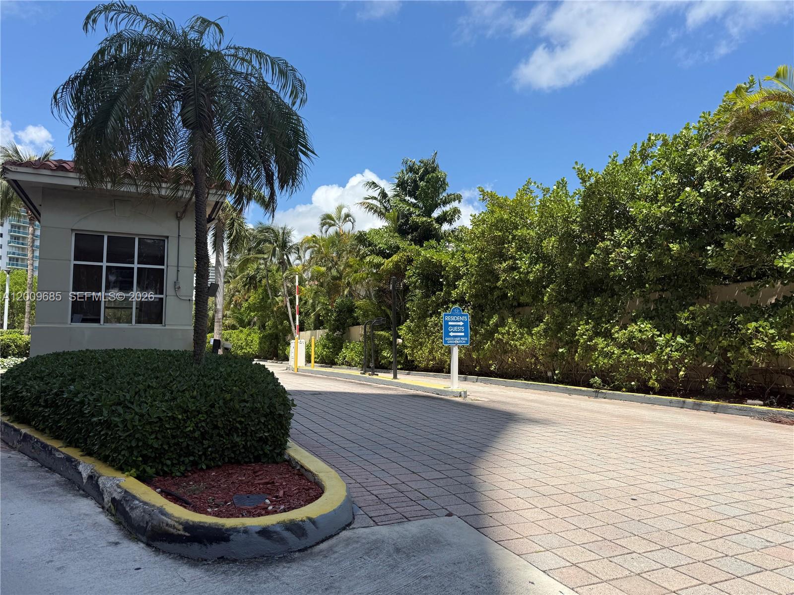 OCEANVIEW BUILDING B COND - Residential