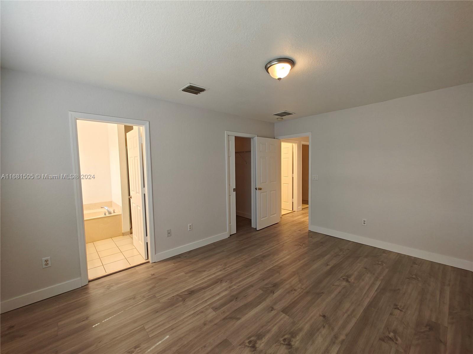 MARSH HARBOUR - Residential Lease
