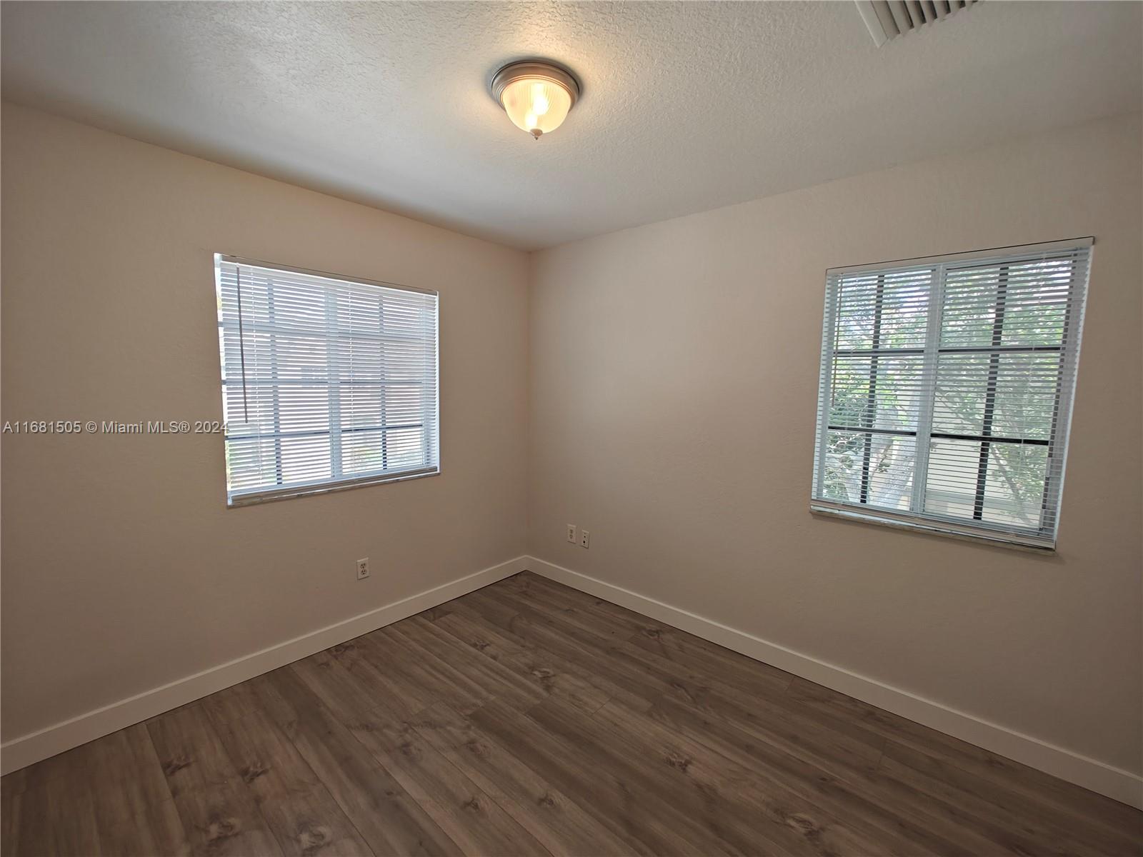 MARSH HARBOUR - Residential Lease