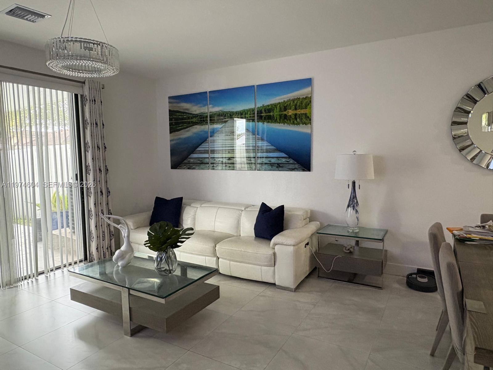 MC RESIDENTIAL - Residential