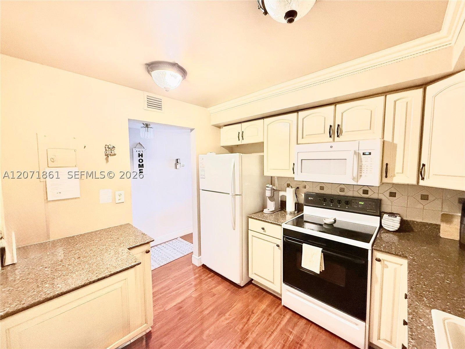 600 Three Islands Blvd 1107, Hallandale Beach FL 33009