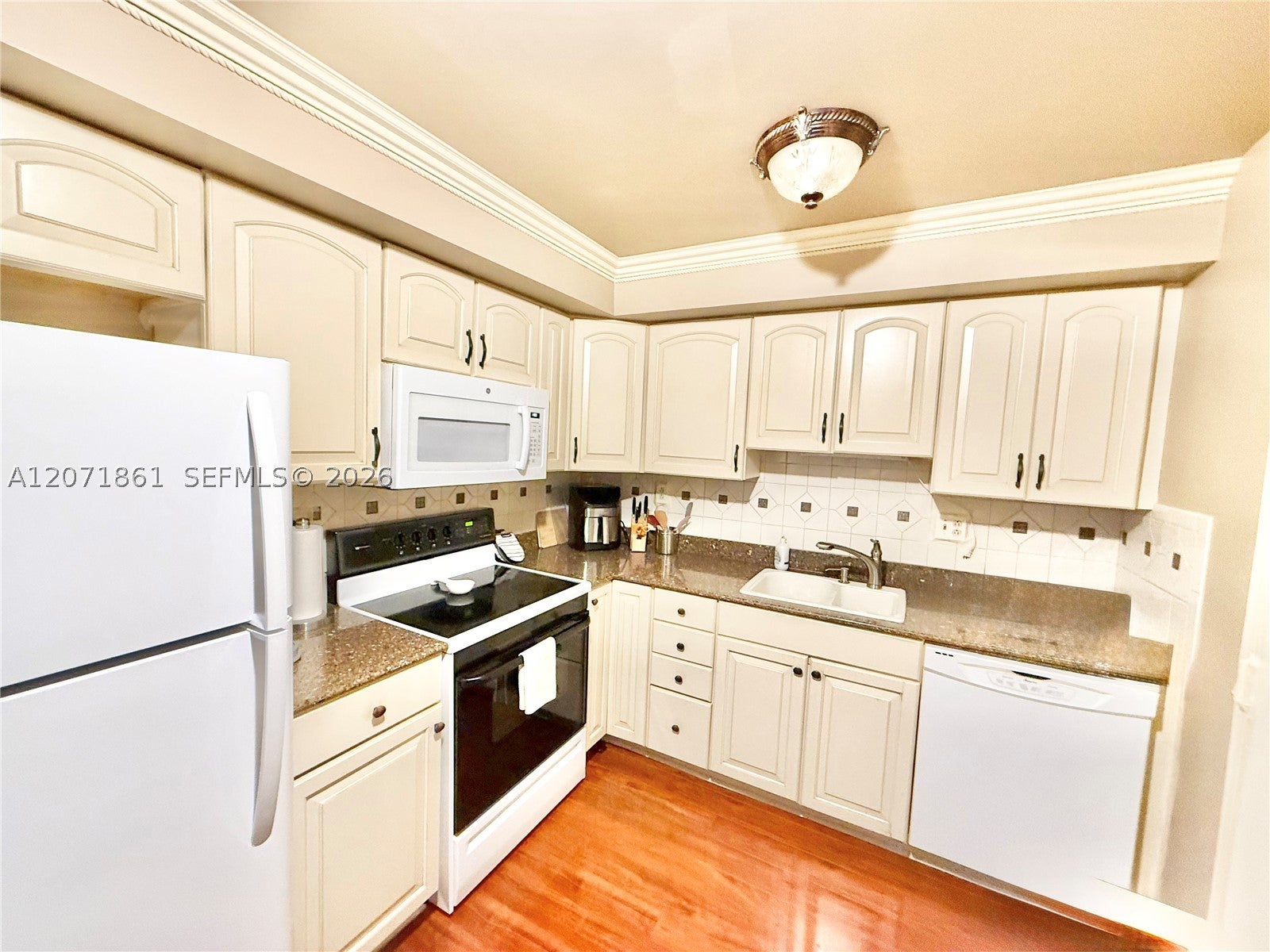600 Three Islands Blvd 1107