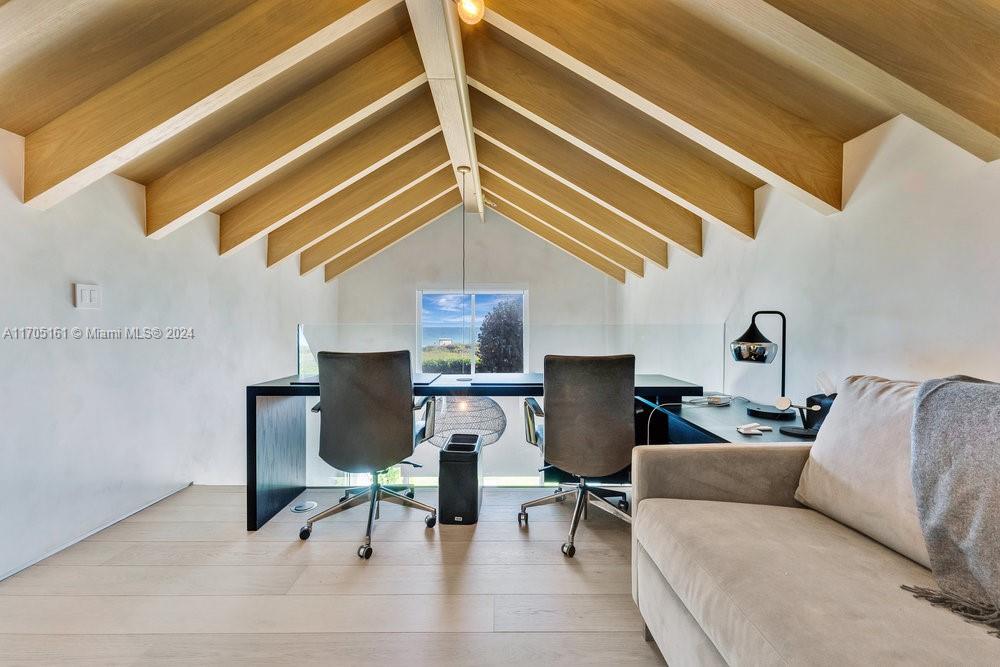 CONTINUUM ON SOUTH BEACH - Residential