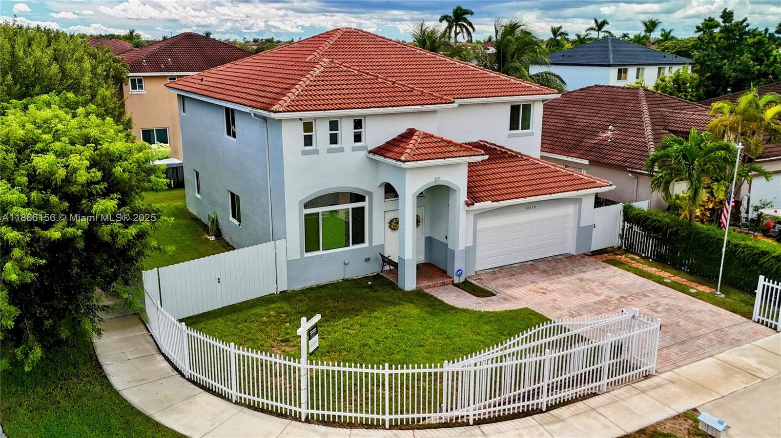 10210 SW 225 Ln