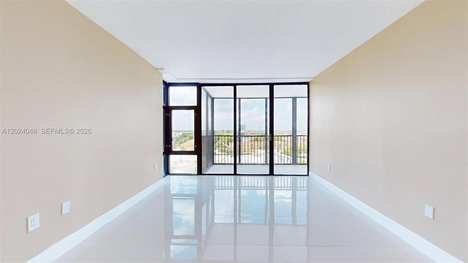 BONAVIDA CONDO - Residential