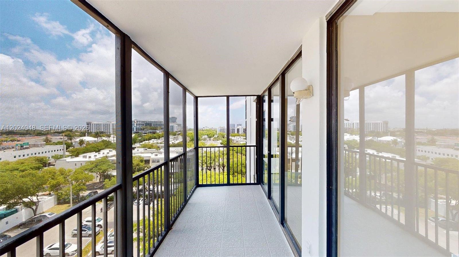BONAVIDA CONDO - Residential