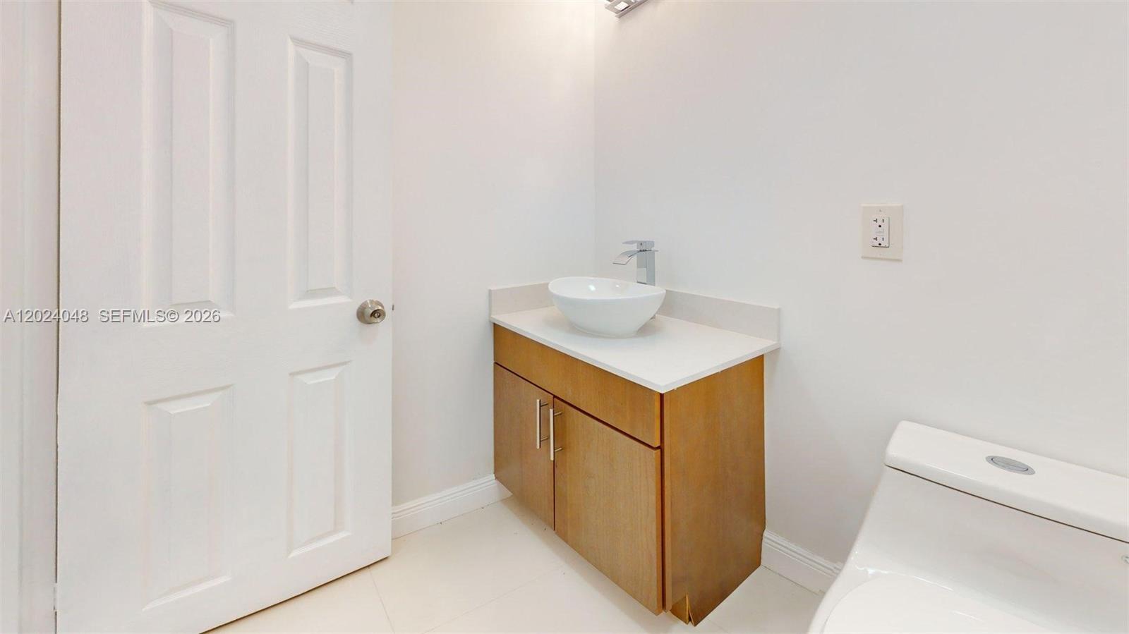 BONAVIDA CONDO - Residential