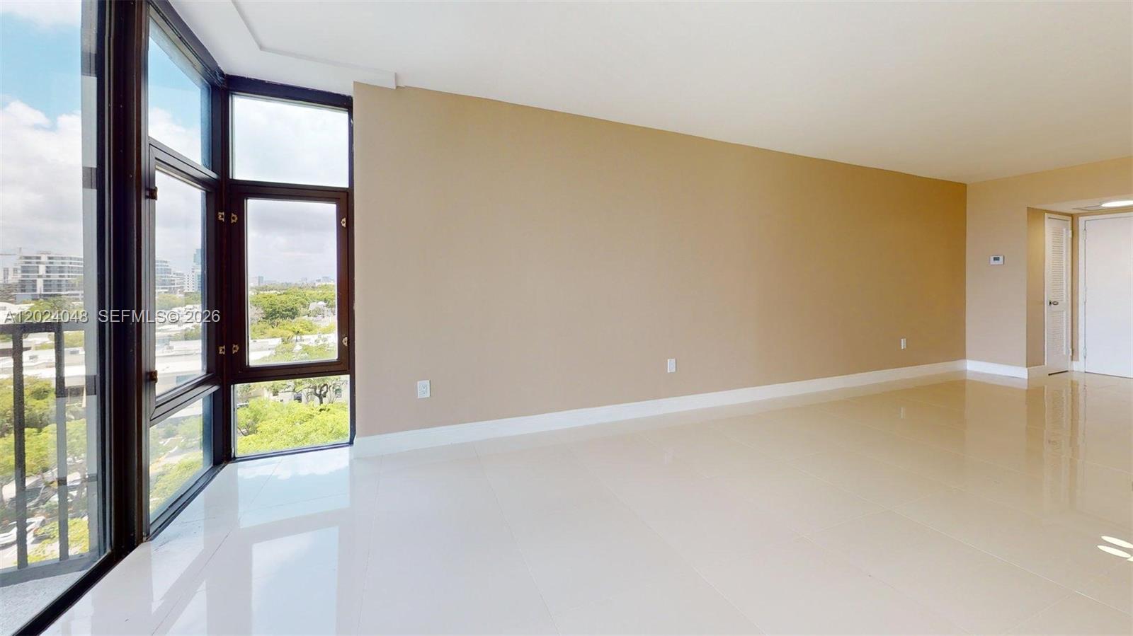 BONAVIDA CONDO - Residential