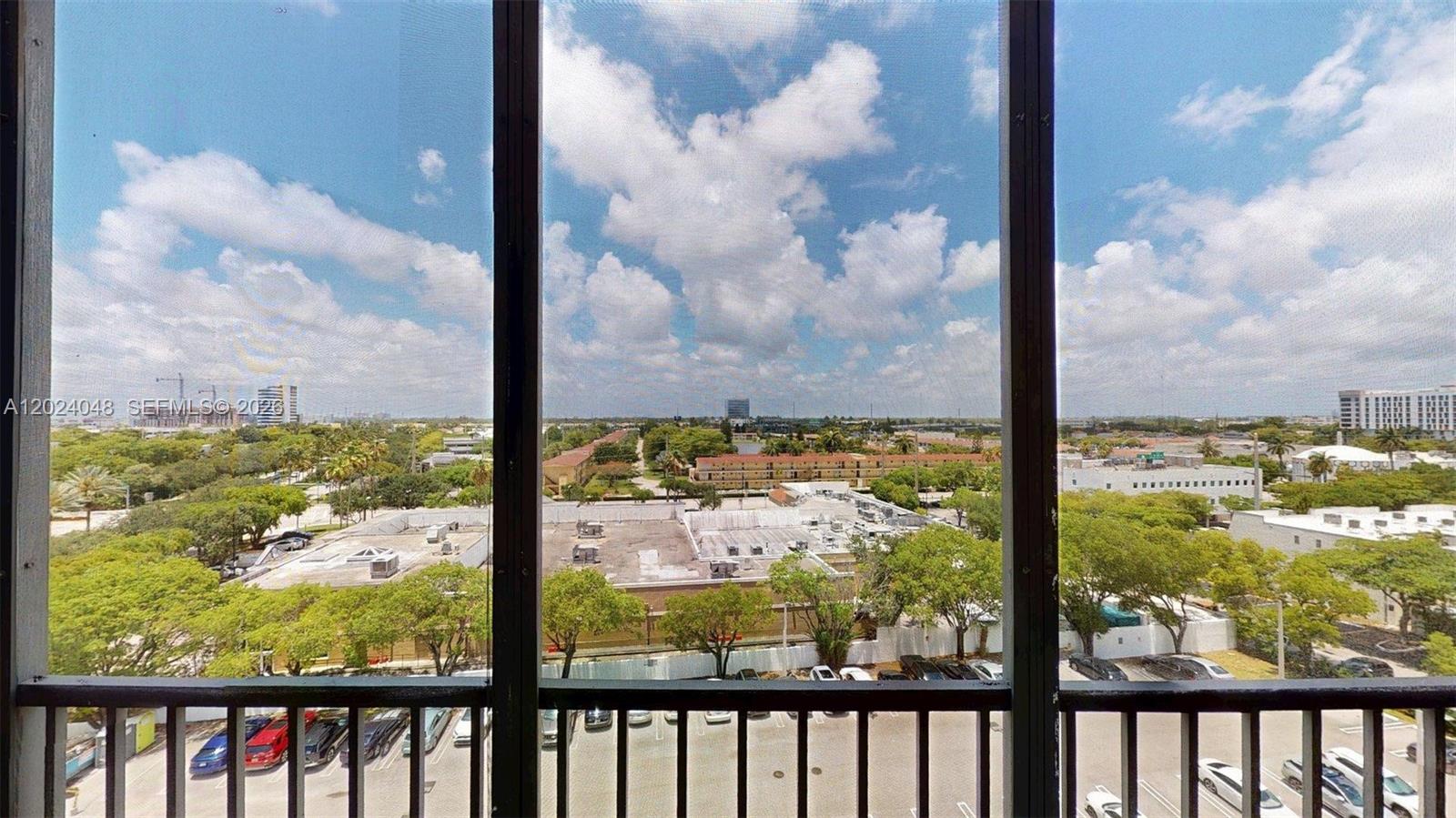 BONAVIDA CONDO - Residential