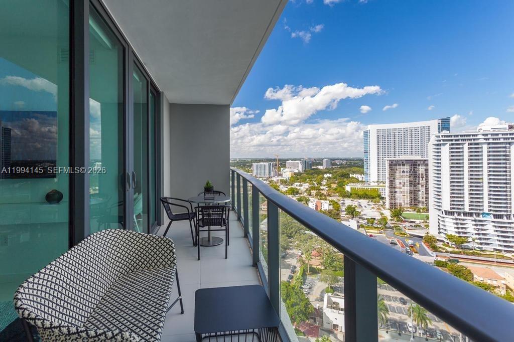 PARAISO BAYVIEWS CONDO - Residential