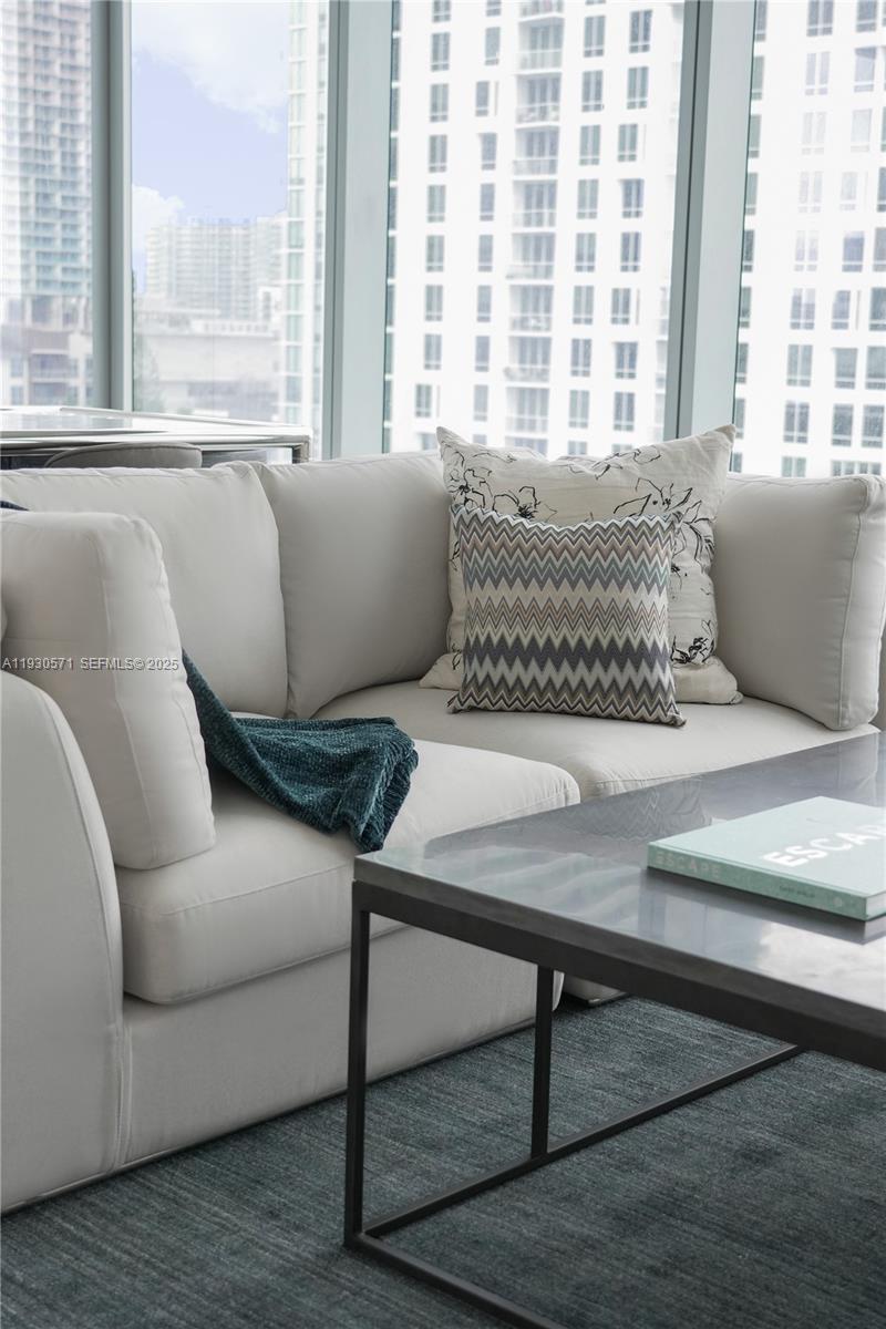 MISSONI BAIA - Residential Lease