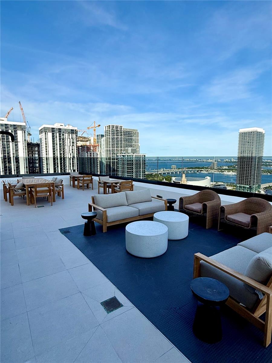 District 225 - Residential