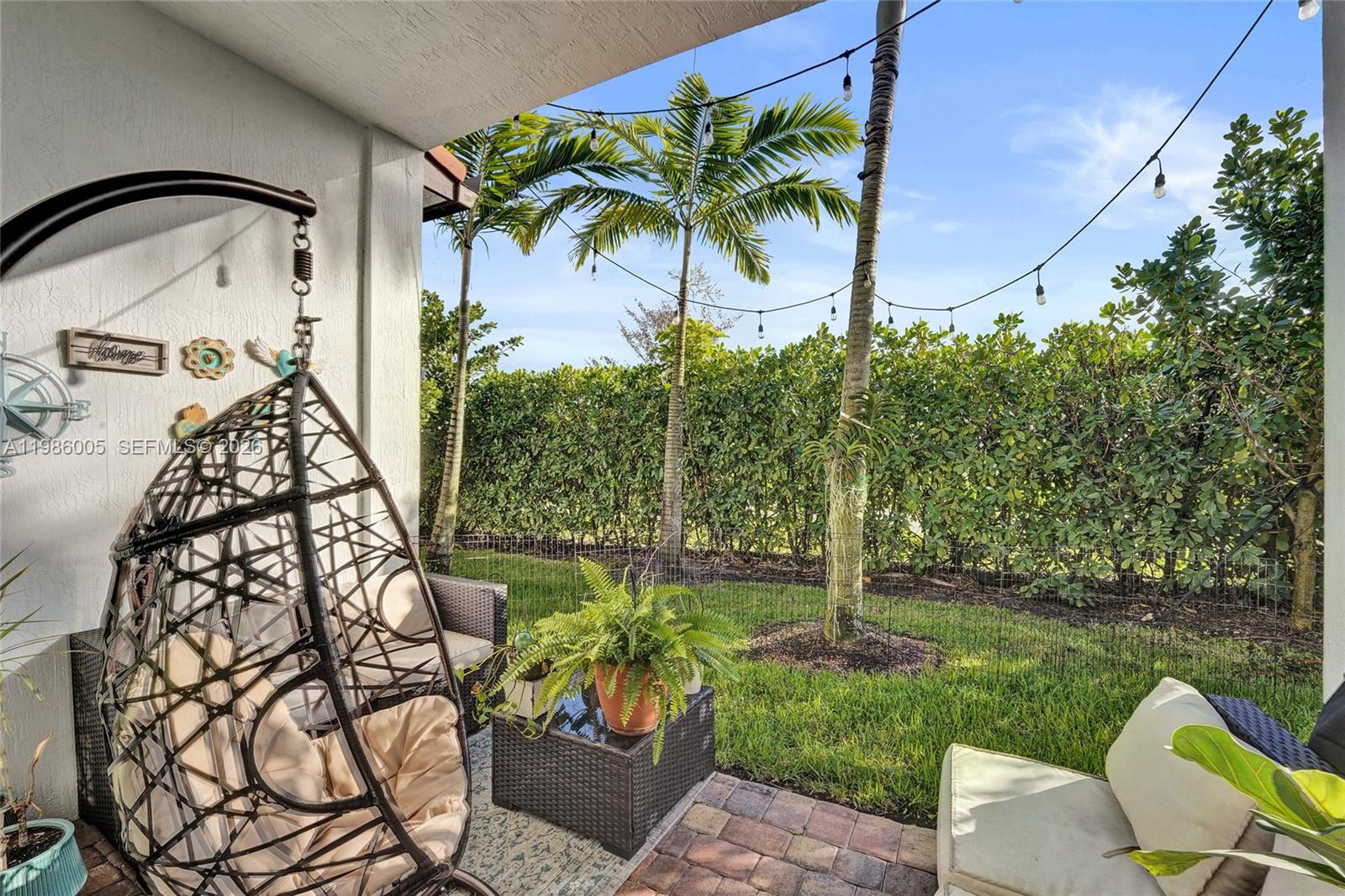 PEMBROKE LAKES SOUTH - Residential