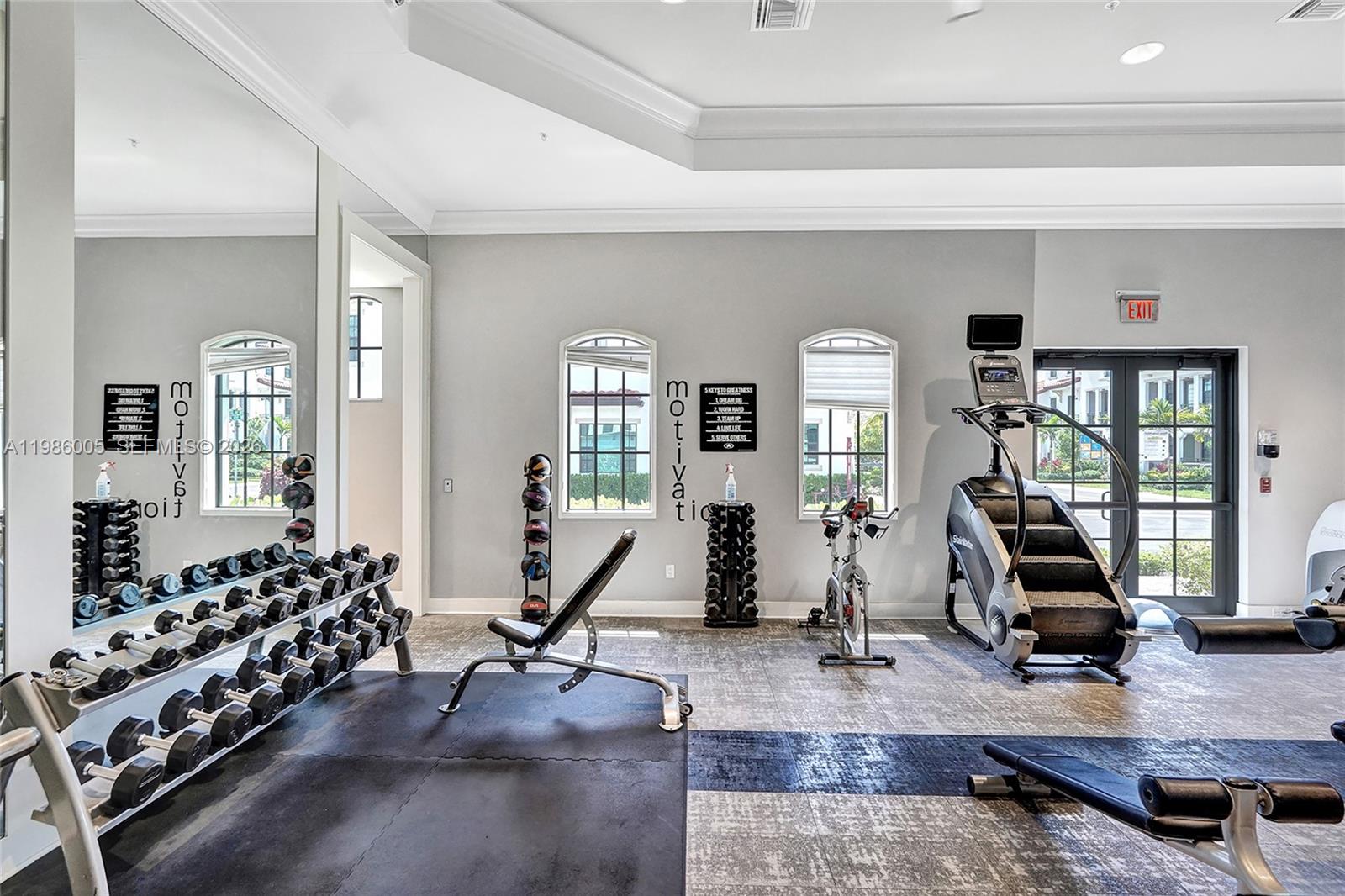 PEMBROKE LAKES SOUTH - Residential