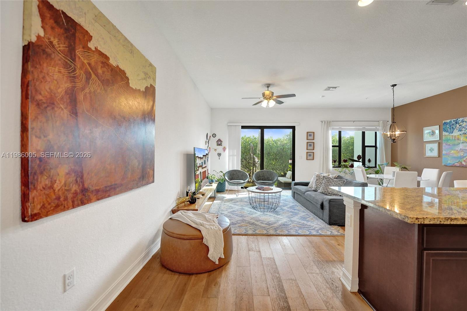 PEMBROKE LAKES SOUTH - Residential