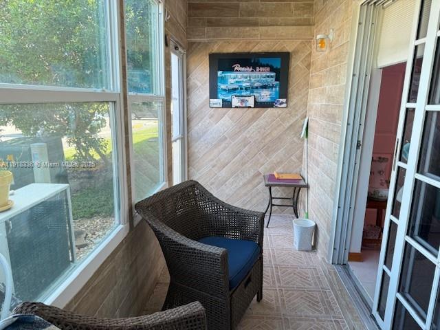 BEDFORD CONDO - Residential