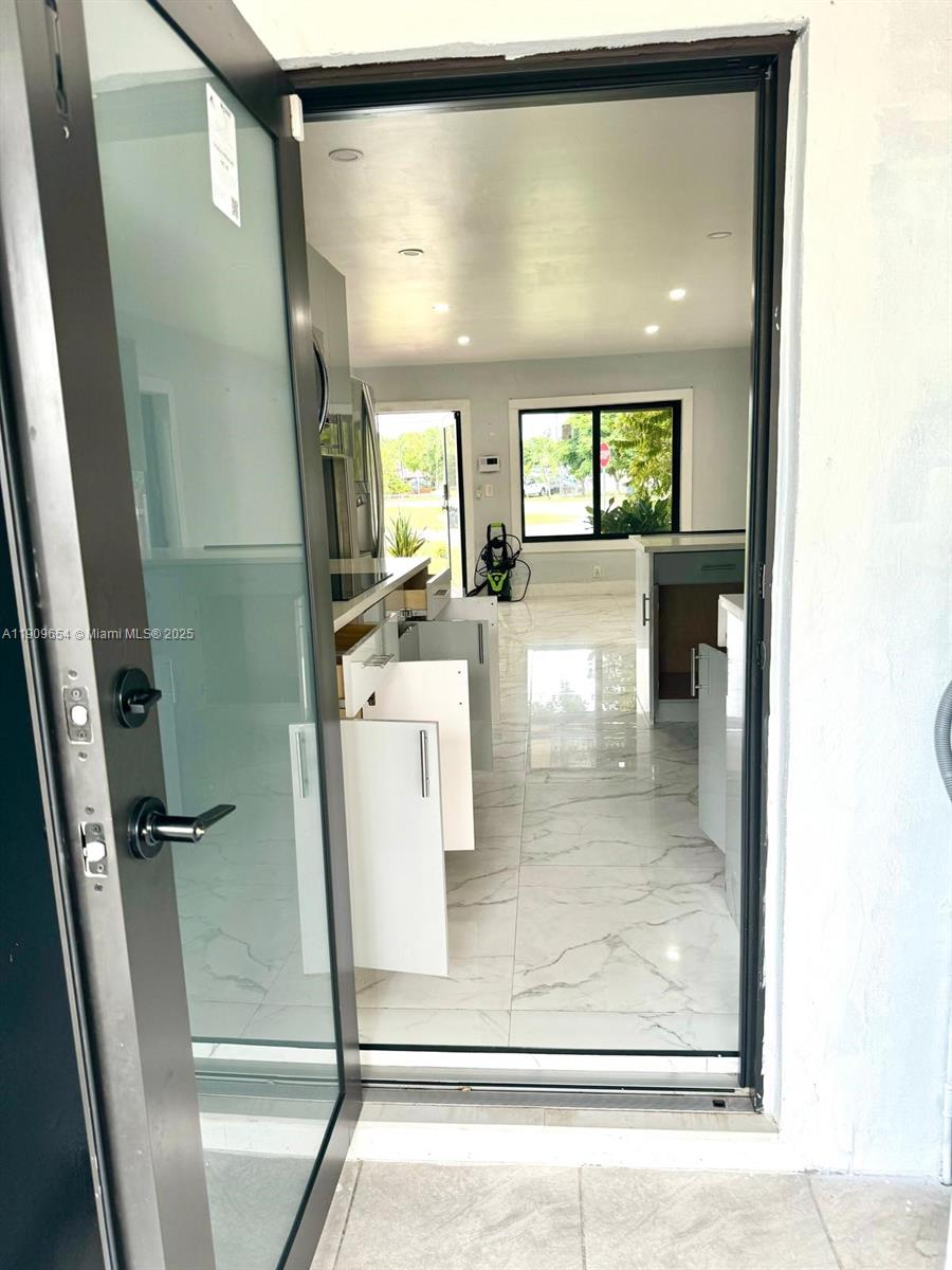 WINONA PARK 1ST ADDN - Residential Lease