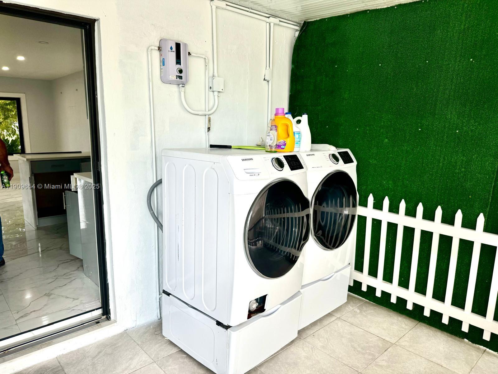 WINONA PARK 1ST ADDN - Residential Lease