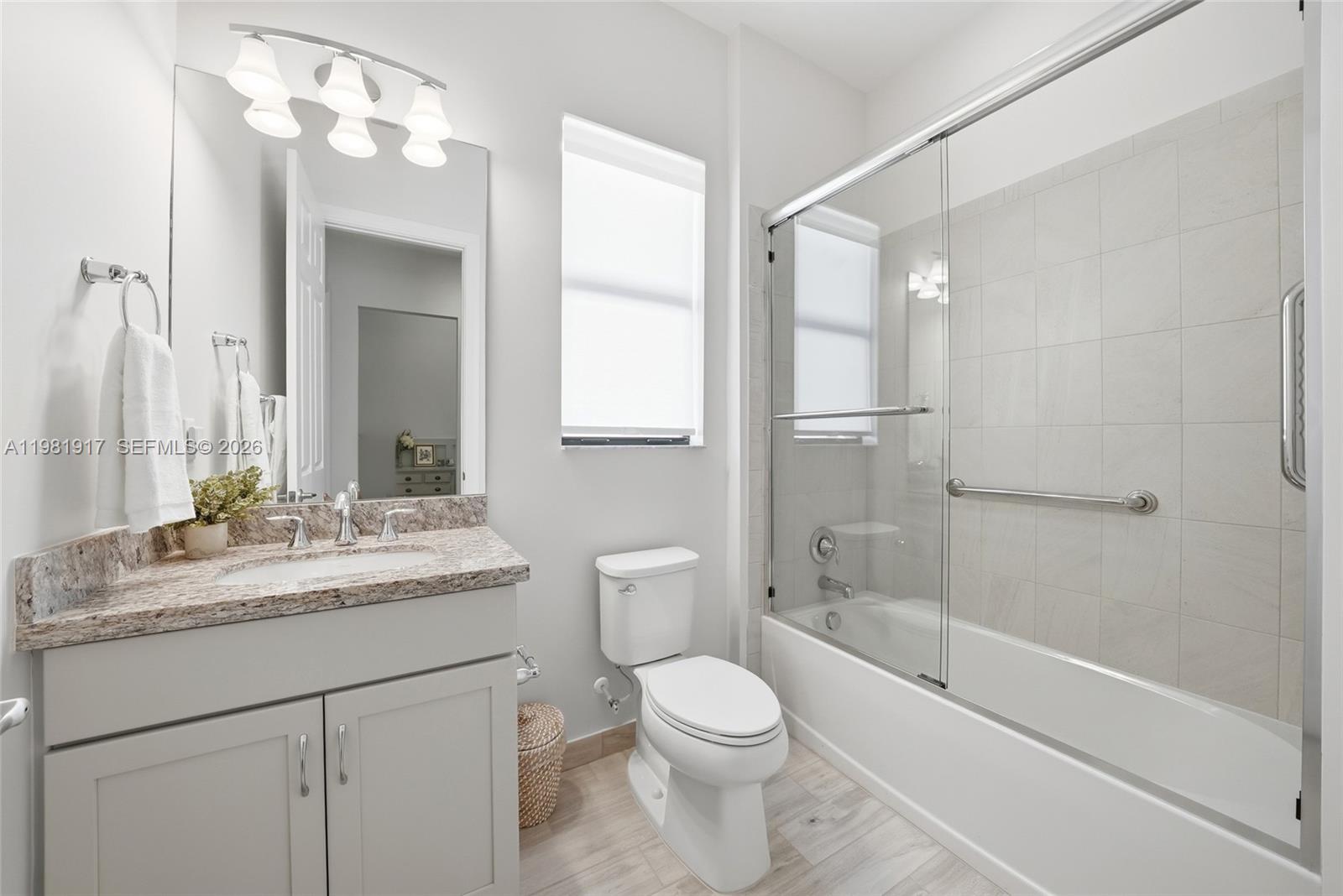 PARKLAND ROYALE - Residential