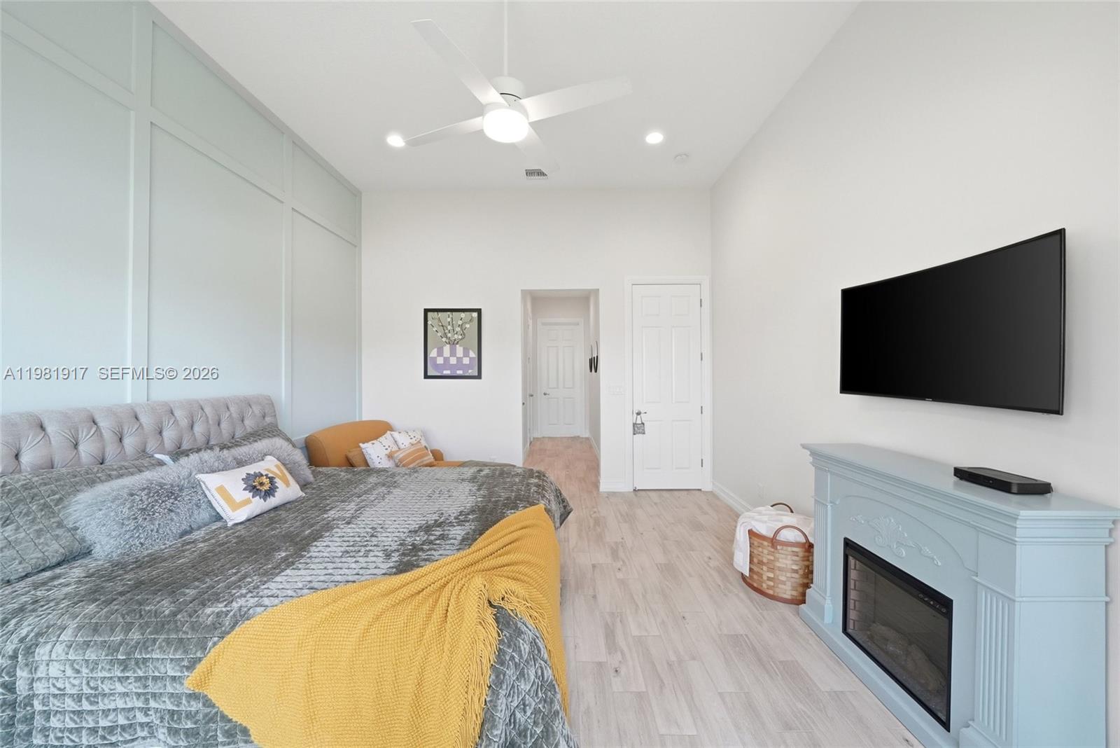 PARKLAND ROYALE - Residential