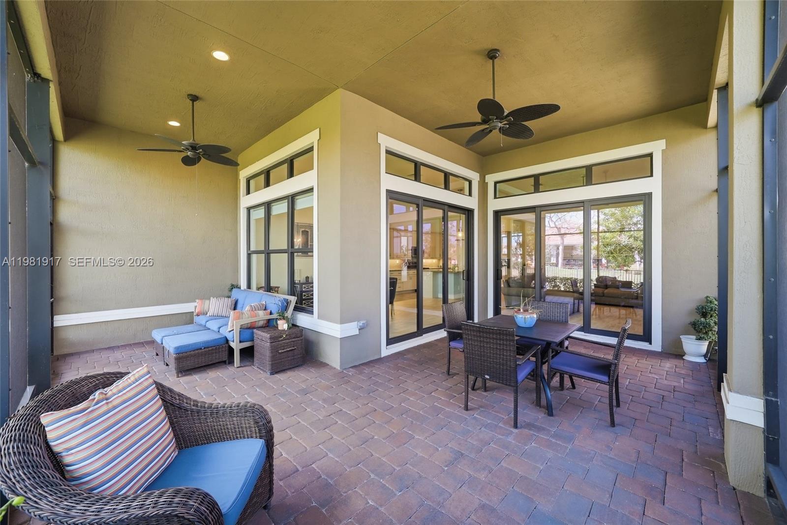 PARKLAND ROYALE - Residential