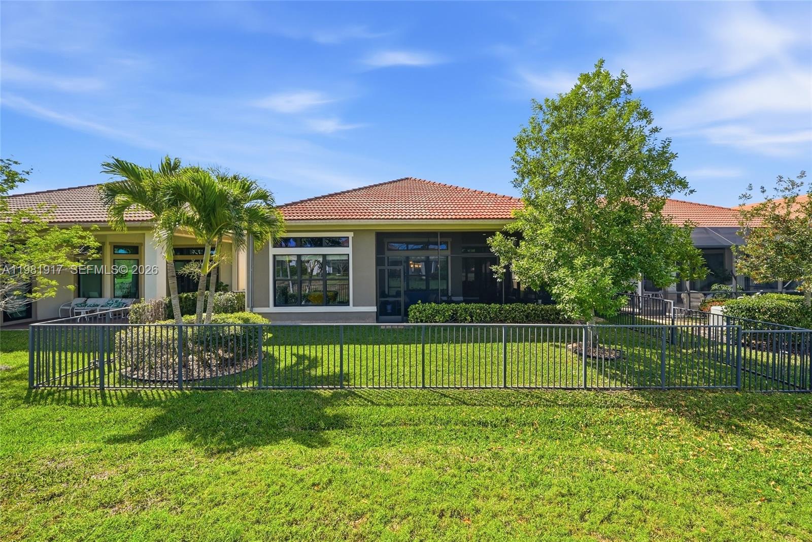 PARKLAND ROYALE - Residential