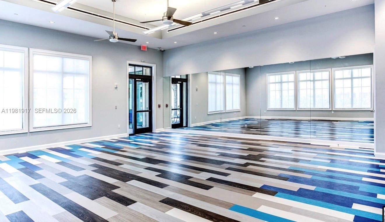 PARKLAND ROYALE - Residential