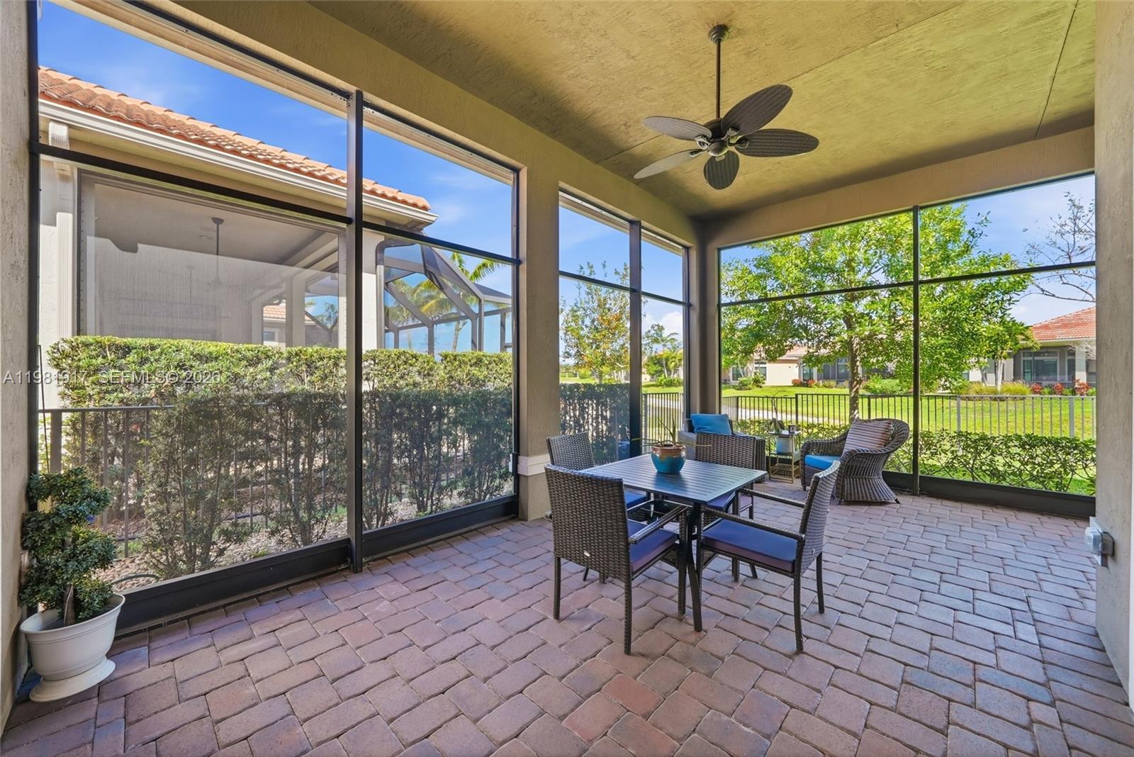 PARKLAND ROYALE - Residential