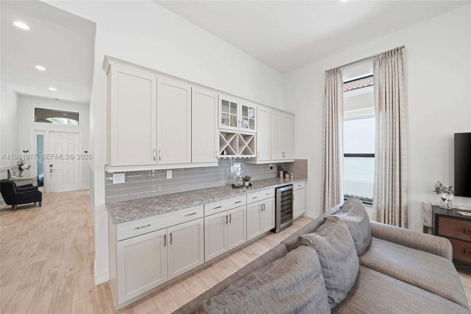 PARKLAND ROYALE - Residential