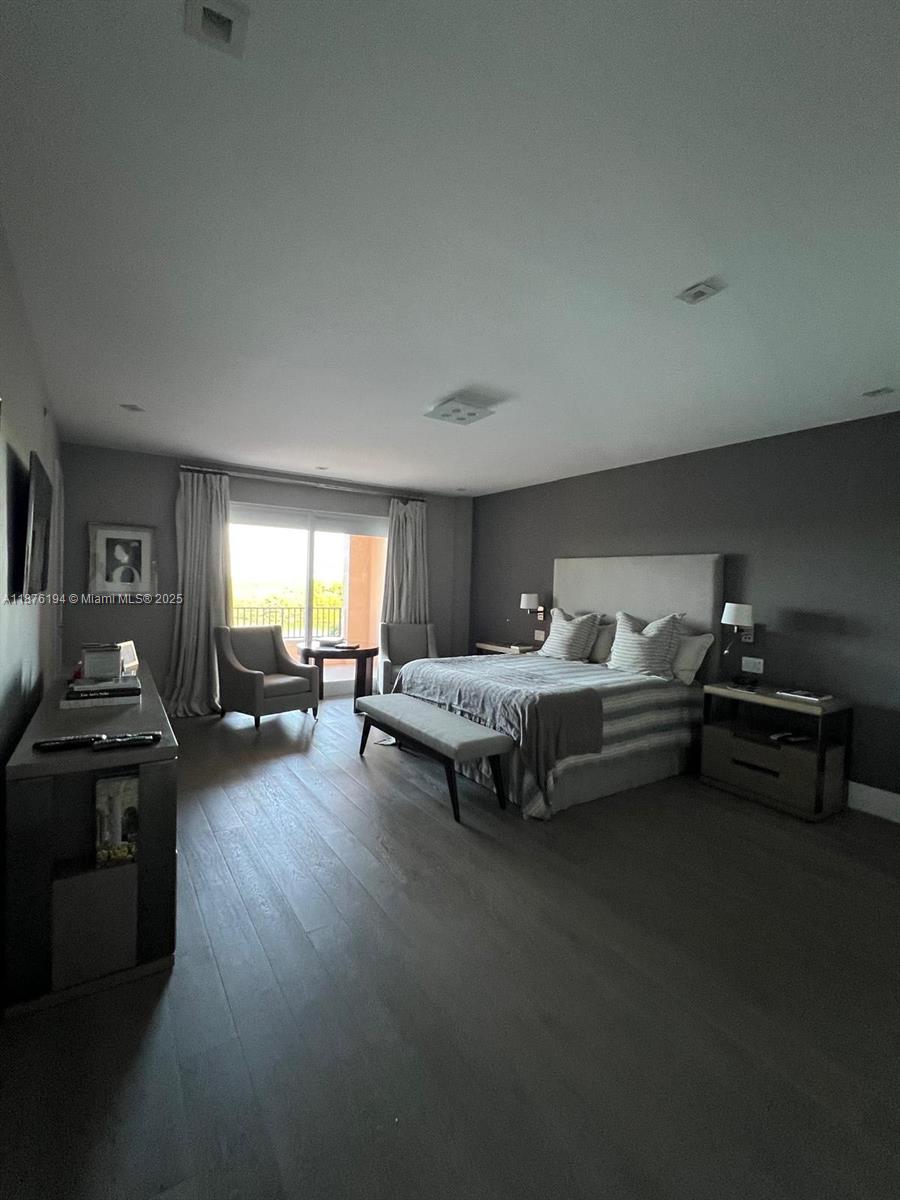 DEERING BAY CONDO II - Residential