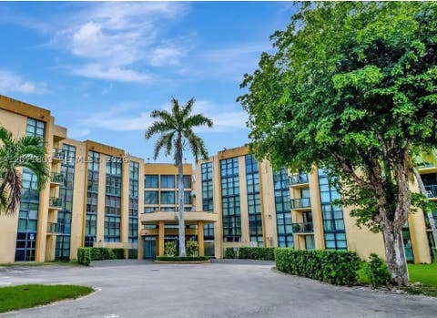 Photo of 11790 SW 18th St #520-3, Miami, FL 33175 (MLS # A12071803)