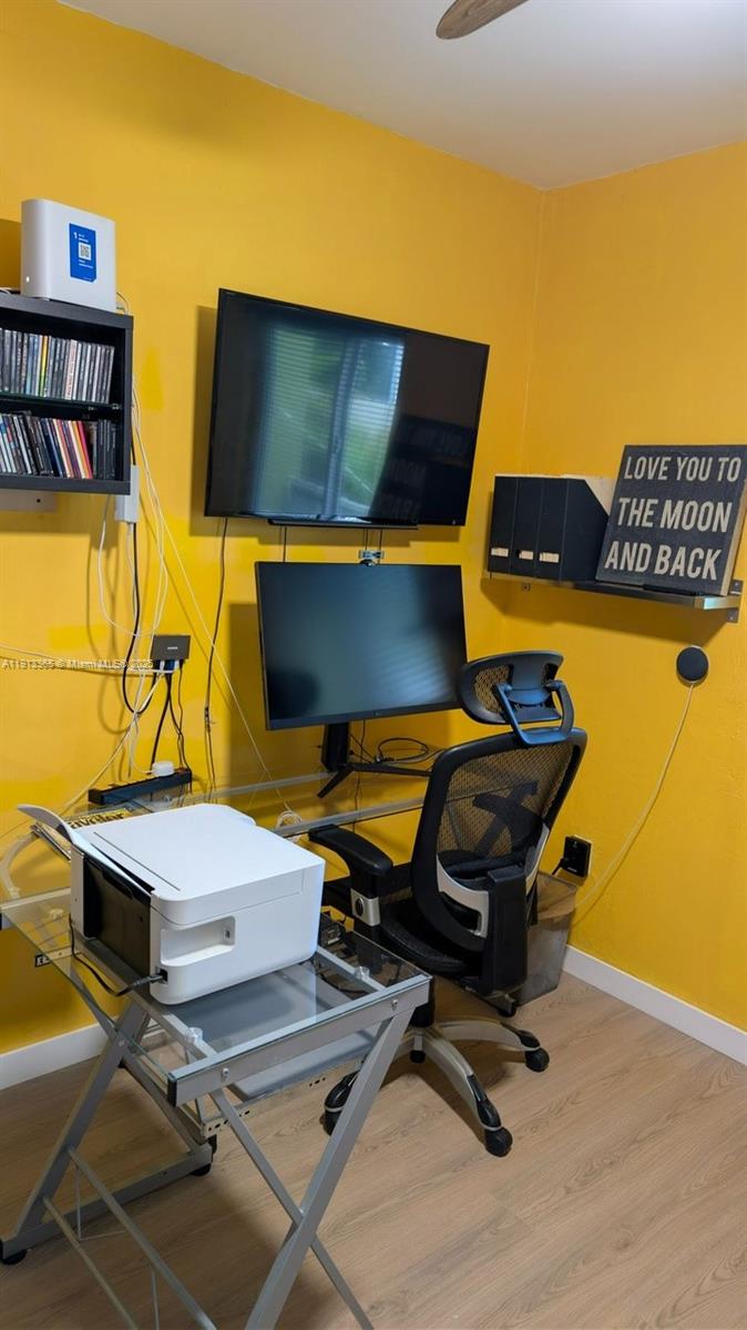 W MIAMI SHORES SEC B - Residential