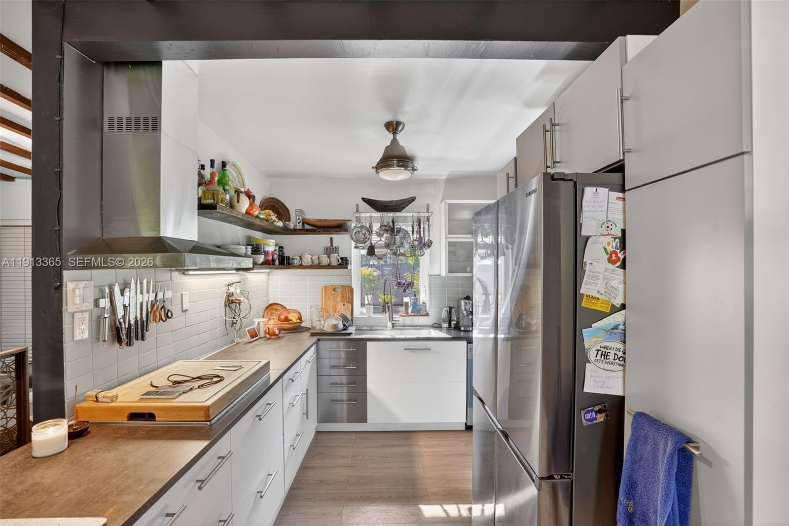 W MIAMI SHORES SEC B - Residential