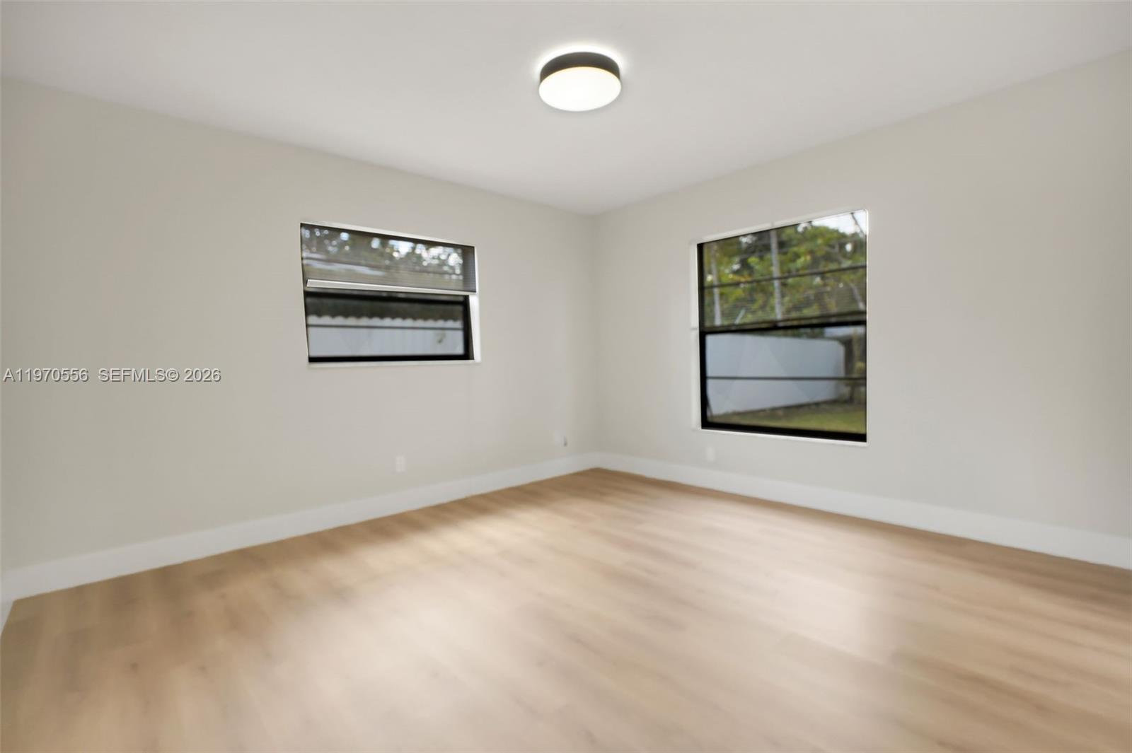 TWIN LAKES HOMES SEC 4 - Residential