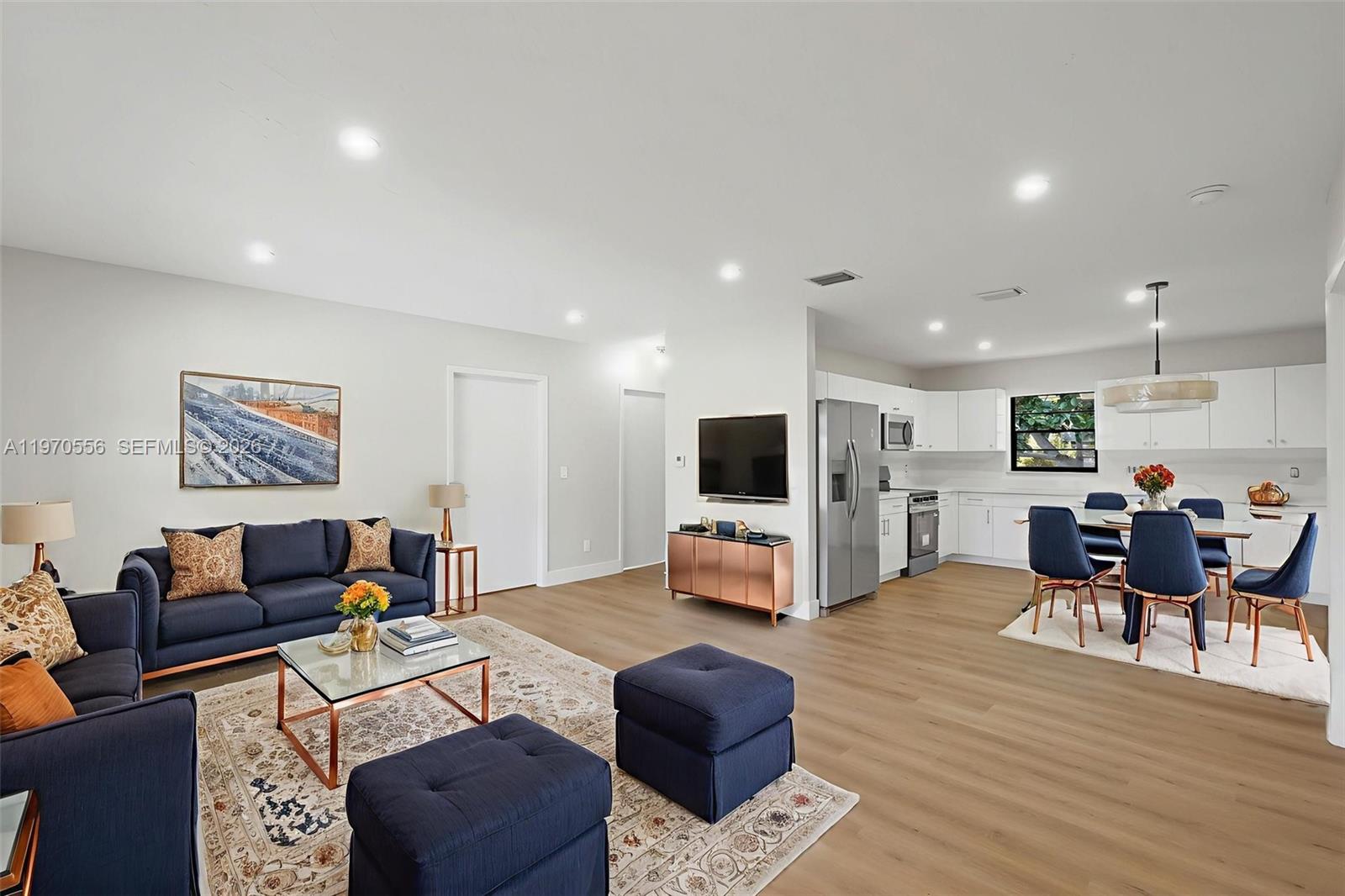 TWIN LAKES HOMES SEC 4 - Residential