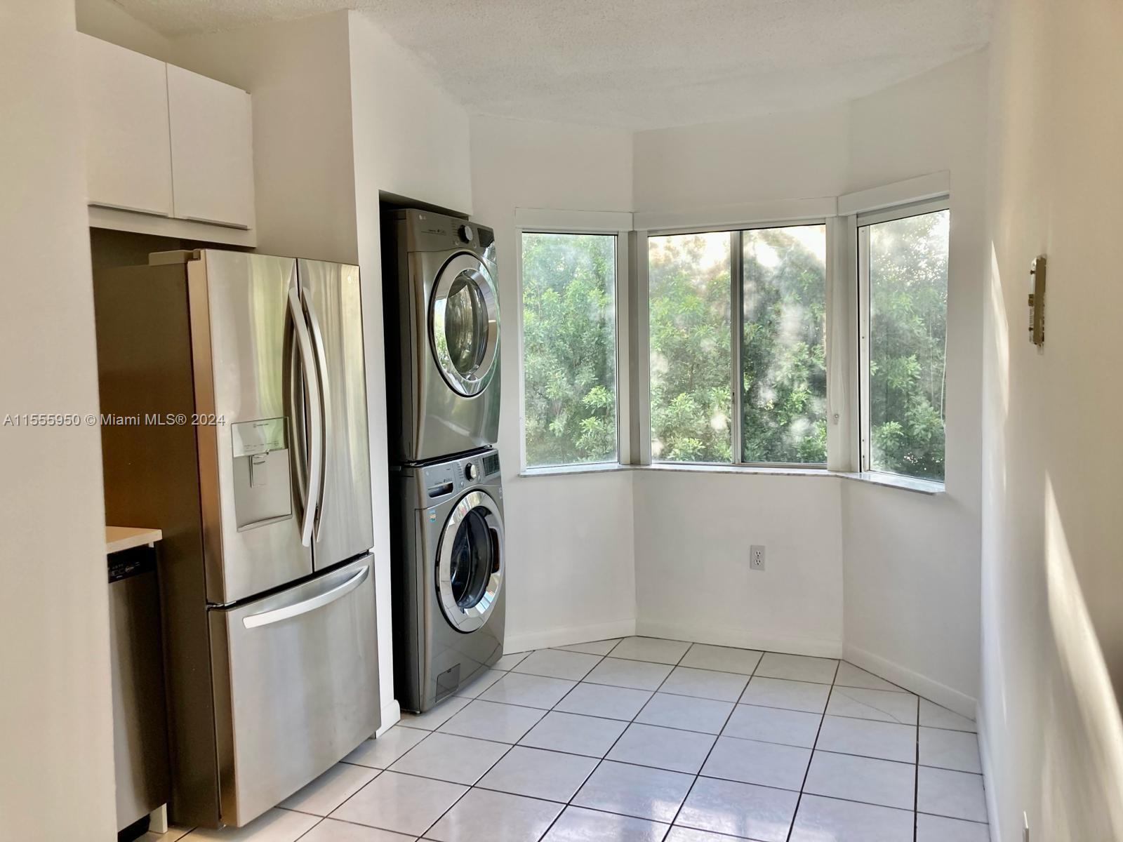 VISTA ALEGRE TOWNHOMES VI - Residential Lease