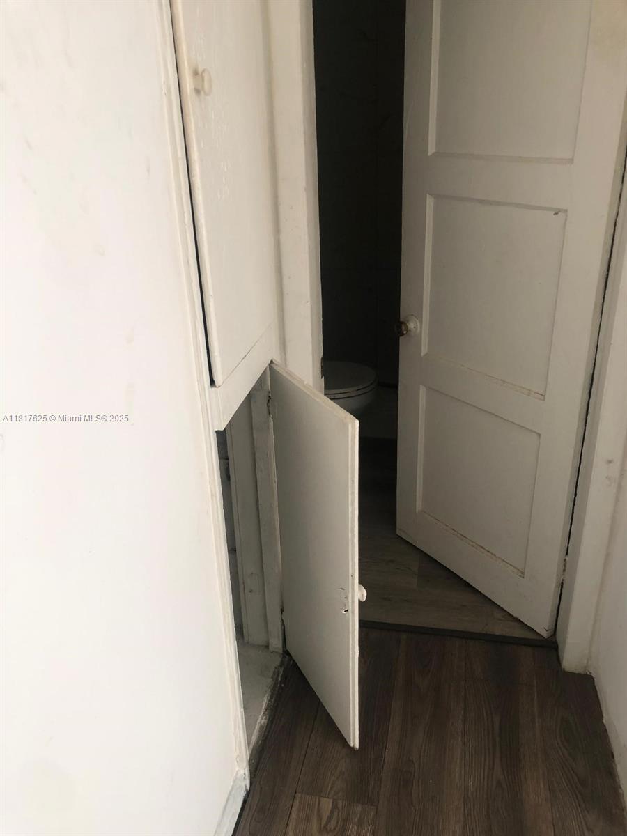 NORTH HOLLYWOOD - Residential Lease