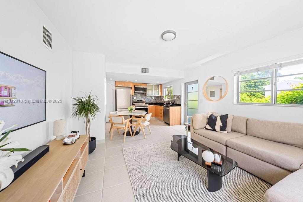 Embrace the vibrant South Beach lifestyle! This bright 1-Bed, 1-Bath lets you wake up to endless sunshine as large windows fill the open living and dining areas with natural light, and enjoy a modern kitchen with stainless steel appliances and ample storage. The spacious bedroom includes a walk-in closet and offers a peaceful, welcoming vibe. Tucked away on a quiet residential street, this condo is part of a secure, fenced-in complex that provides both comfort and peace of mind. With updated finishes, in-unit laundry, and a prime location, you’ll be just moments from the beach, gyms, cafés, trendy restaurants, and more. Experience exciting nightlife, art, culture, and beachside living—all in one incredible place!