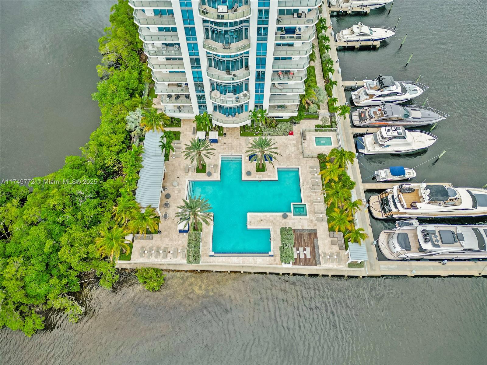 MARINA PALMS RESIDENCES S - Residential