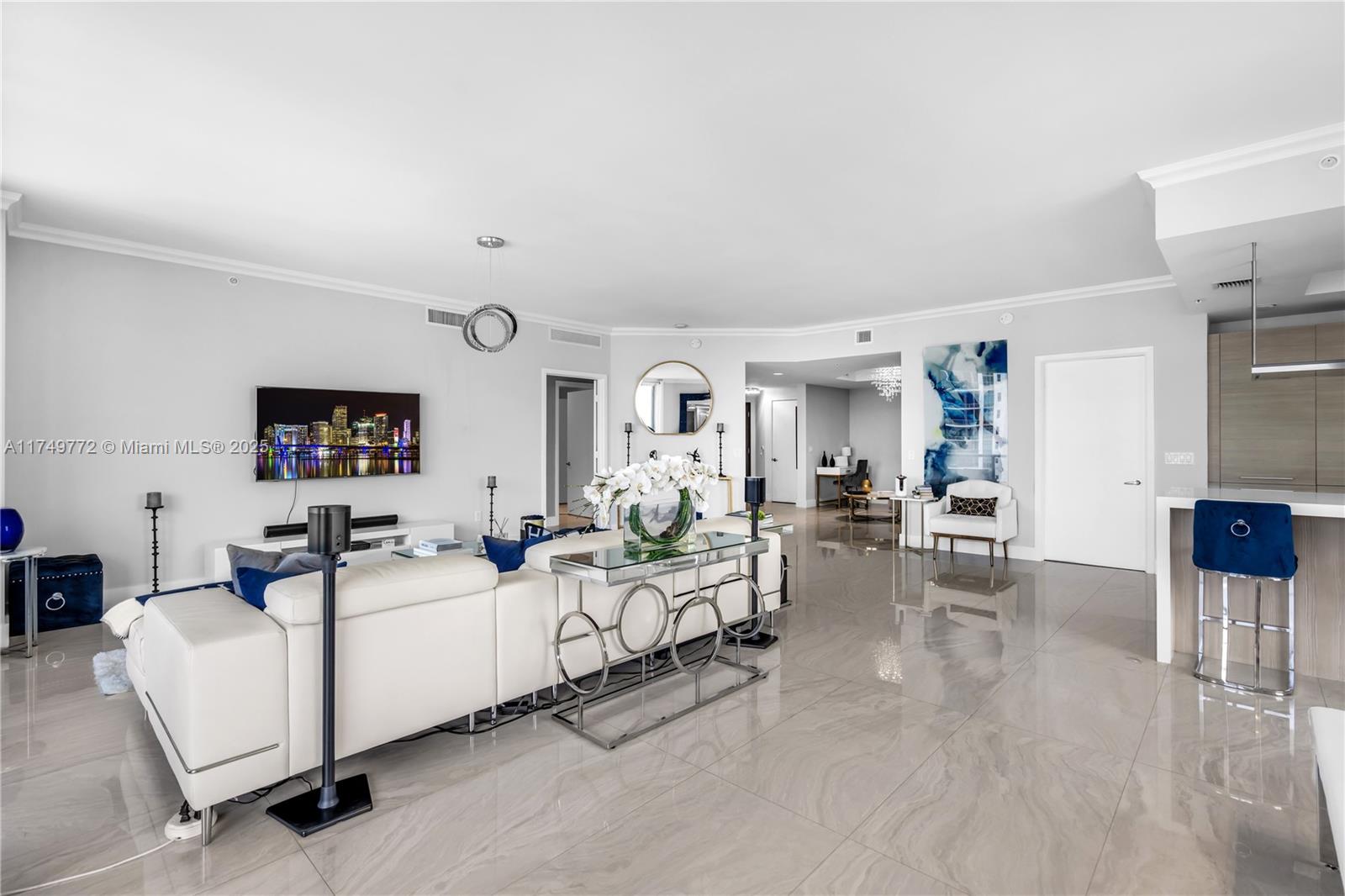 MARINA PALMS RESIDENCES S - Residential