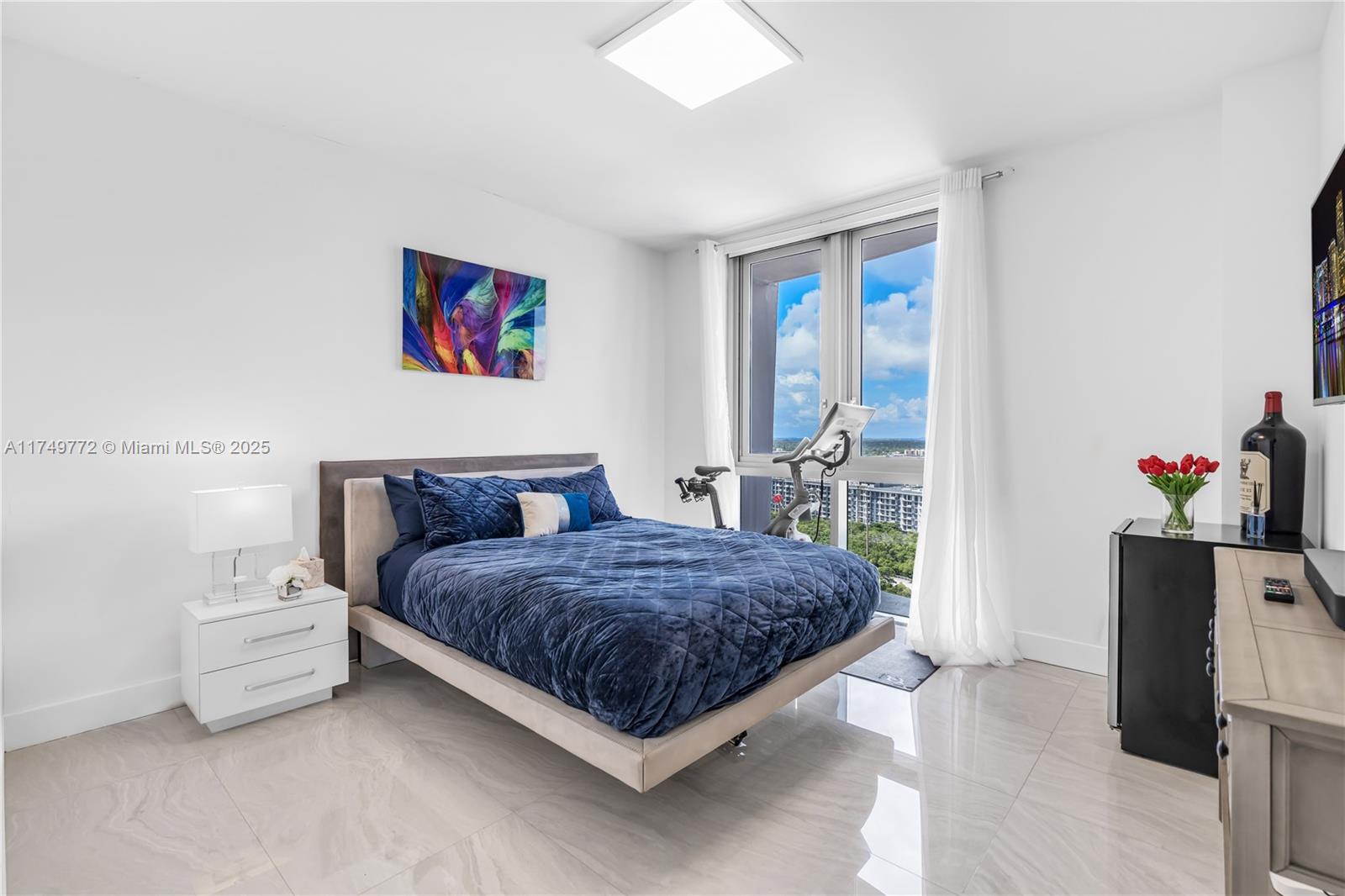 MARINA PALMS RESIDENCES S - Residential