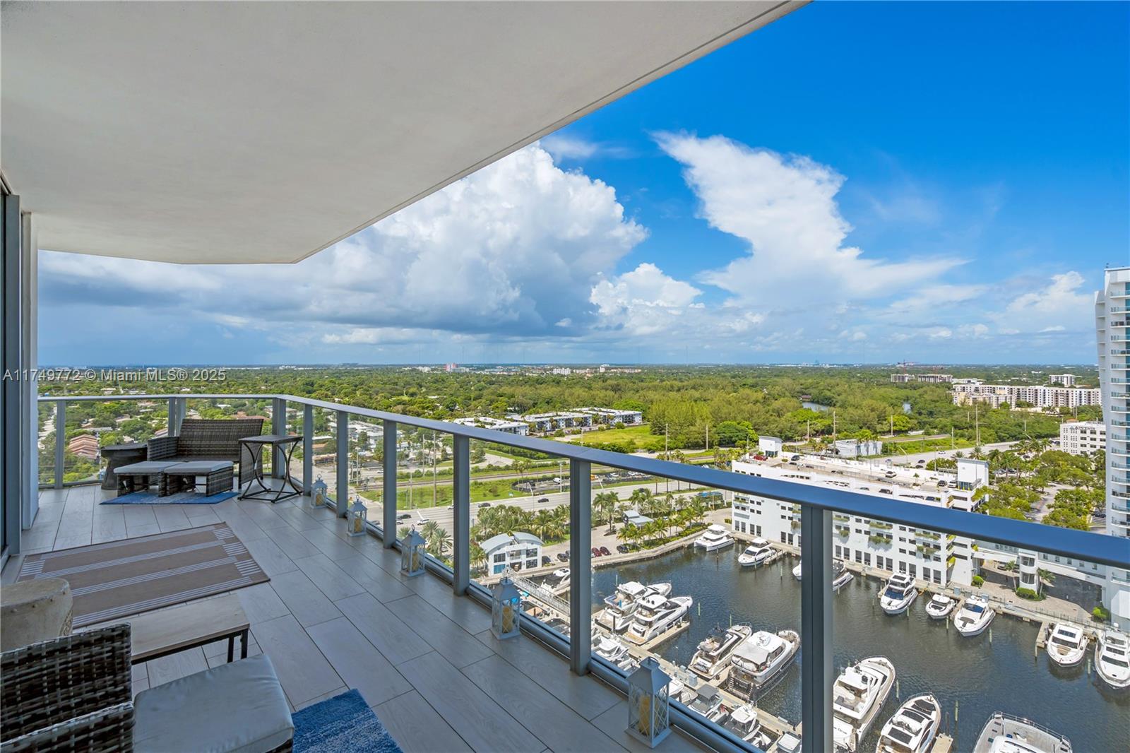 MARINA PALMS RESIDENCES S - Residential