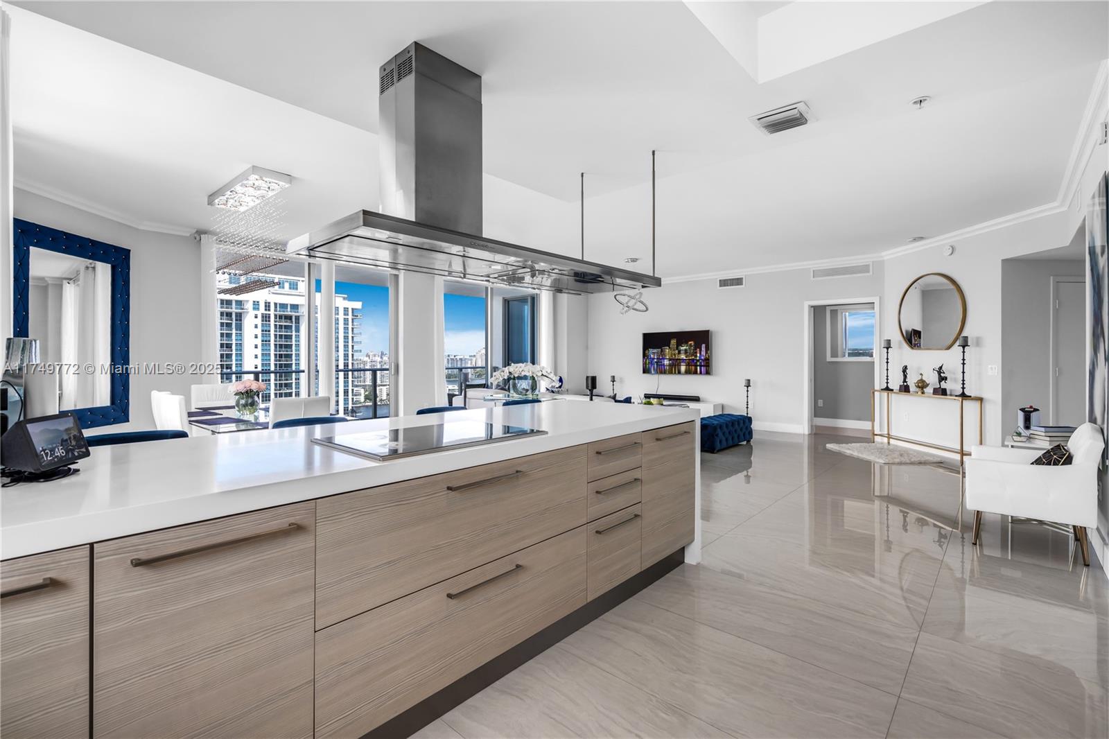 MARINA PALMS RESIDENCES S - Residential